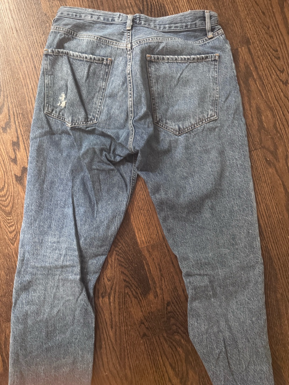 Agolde Riley Cropped Button-Fly Jeans - Picture 8 of 8